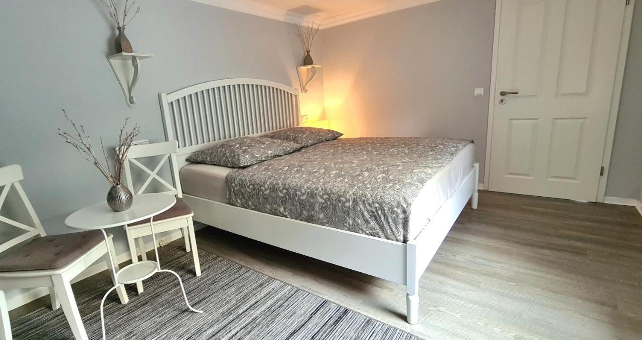 Apartment Mai Elmenhorst/Lichtenhagen Bagian luar foto